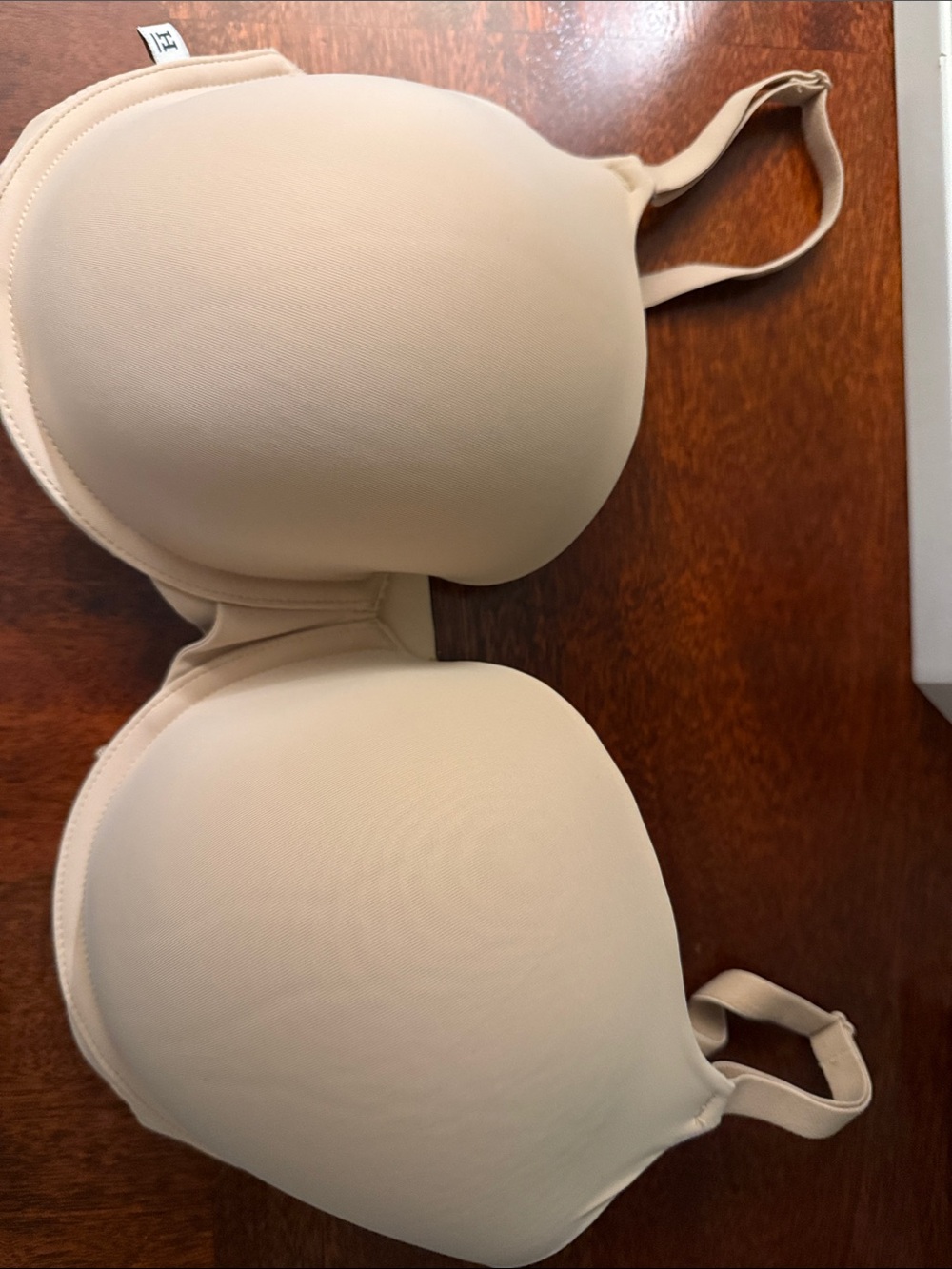 Everyday Seamless Convertible Bra in Nude